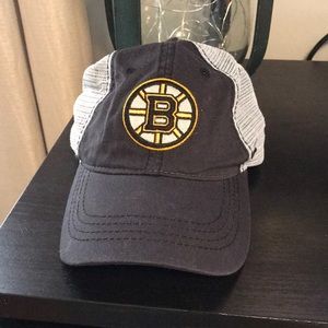 Boston Bruins hat